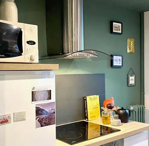 Chaleureux Entre Zola Et Proce. *